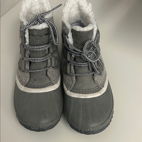 Sorel Snow Boots - Picture 7 of 7